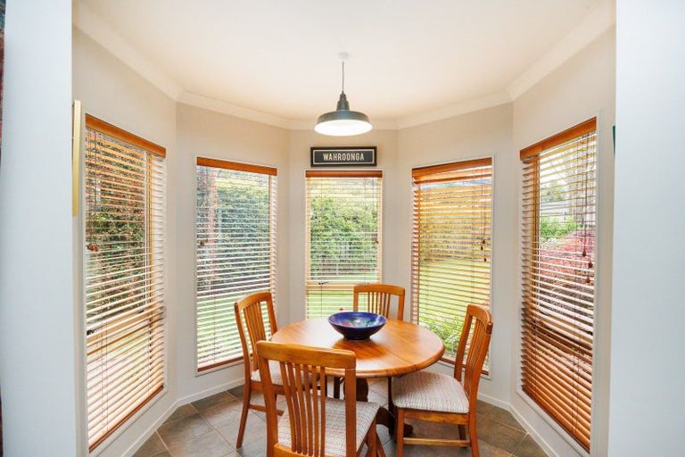 Photo of property in 11 Pastoral Lane, Hokowhitu, Palmerston North, 4410