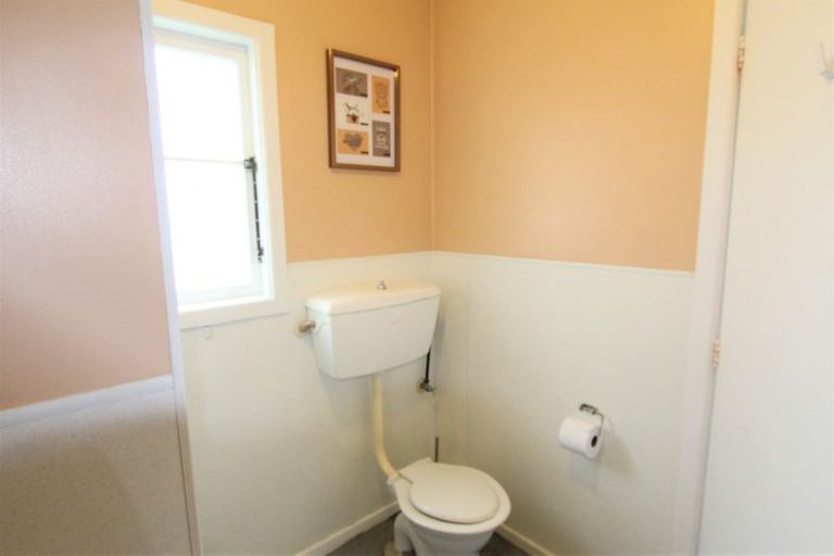 Photo of property in 14 Cramond Street, Tokoroa, 3420