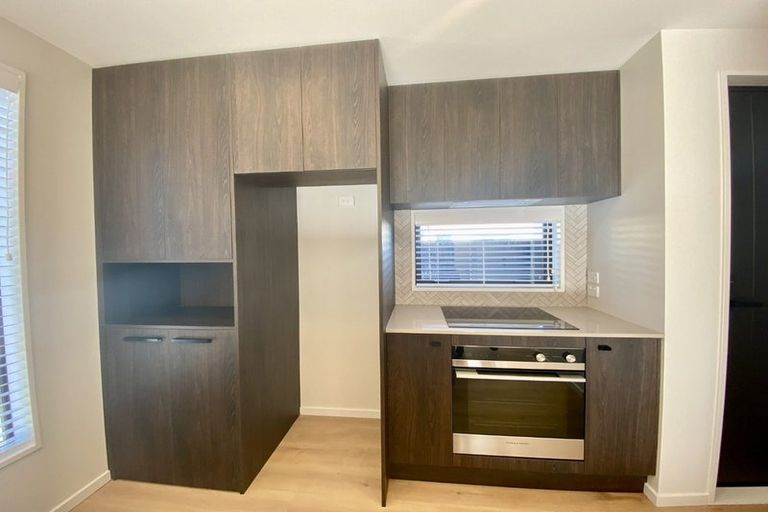 Photo of property in 3/89 Champion Street, Edgeware, Christchurch, 8013