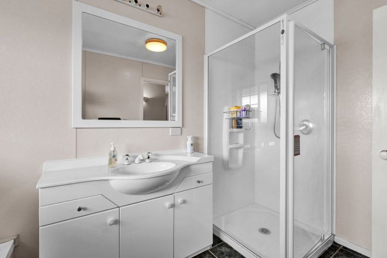 Photo of property in 10d Regan Street, Stratford, 4332