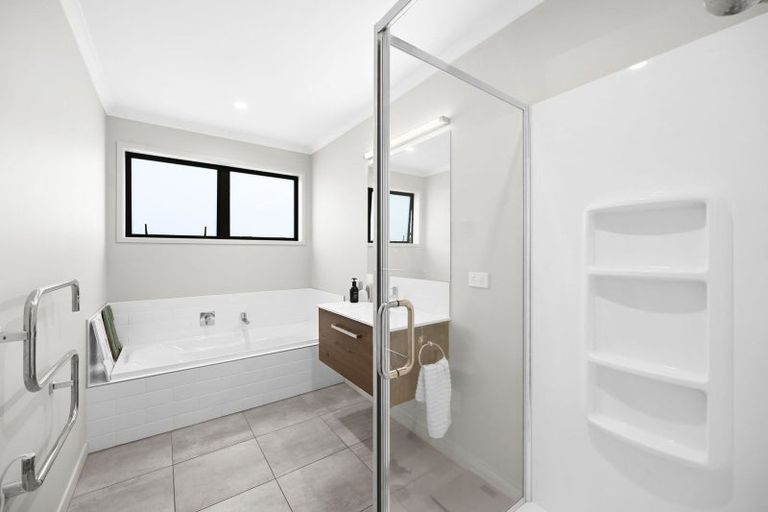 Photo of property in 5 Libeau Road, Chartwell, Hamilton, 3210