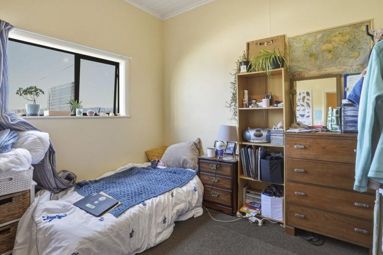 Photo of property in 33 Orbell Street, Dalmore, Dunedin, 9010