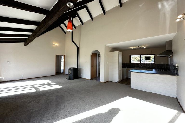 Photo of property in 63 Beachville Road, Redcliffs, Christchurch, 8081