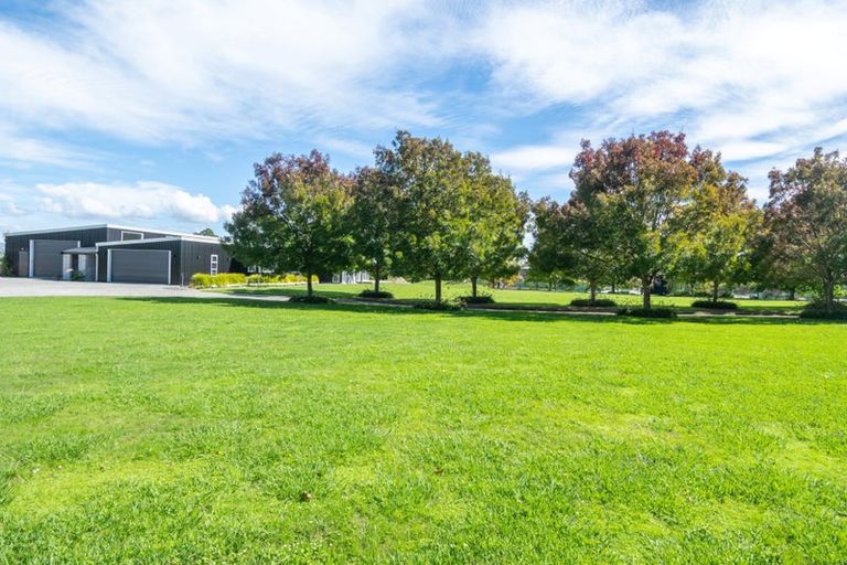 Photo of property in 32 Royd Road West, Makauri, Gisborne, 4071