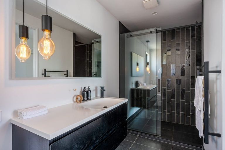 Photo of property in 251 Aubrey Road, Wanaka, 9305