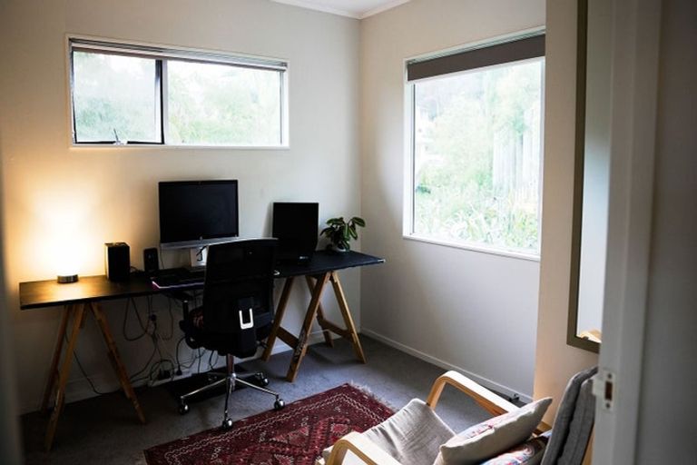 Photo of property in 12/24 Eastglen Road, Glen Eden, Auckland, 0602