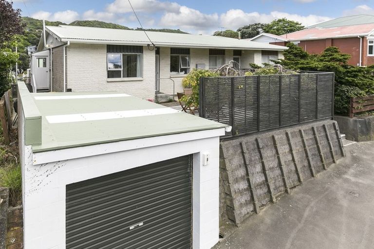 Photo of property in 78f3 Clyde Street, Island Bay, Wellington, 6023