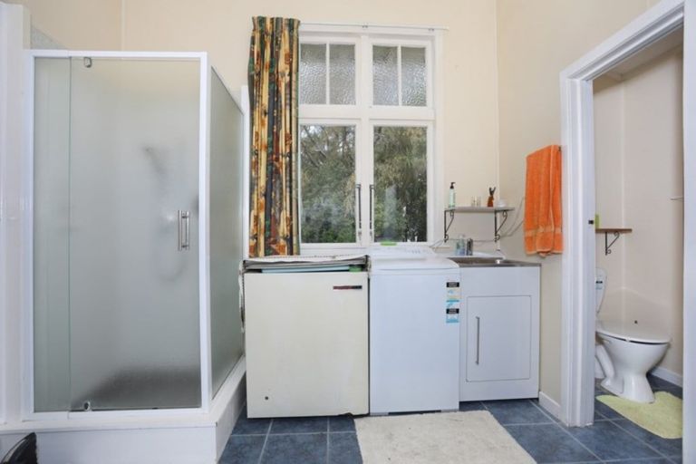Photo of property in 25 Wanganui Road, Marton, 4710