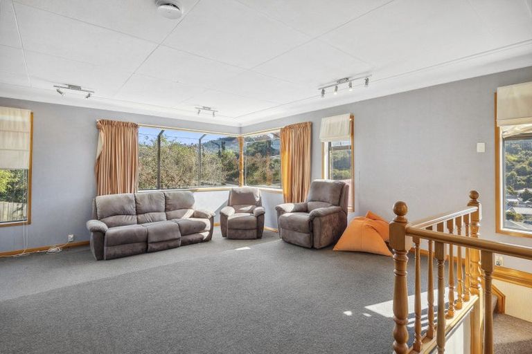 Photo of property in 28 Grey Street, Port Chalmers, 9023