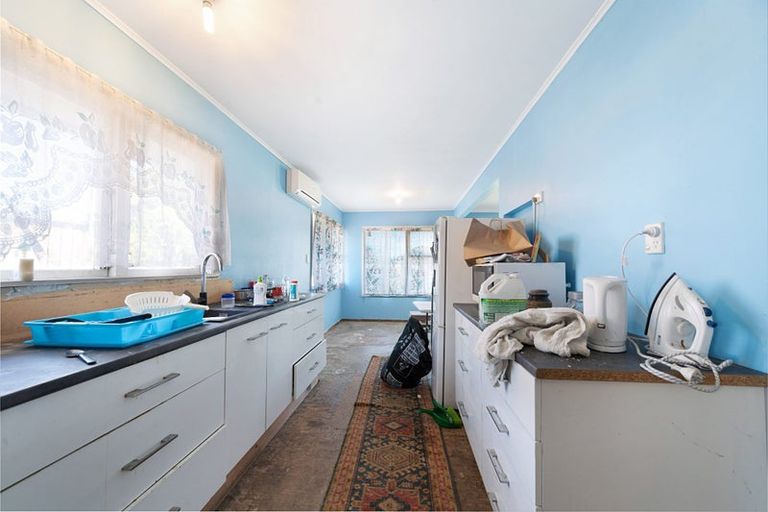 Photo of property in 9 Halswell Street, Mangere East, Auckland, 2024