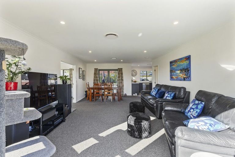 Photo of property in 76a Smart Road, Glen Avon, New Plymouth, 4312