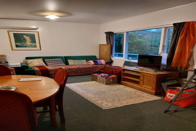 Photo of property in 10 Cheshire Street, Wilton, Wellington, 6012