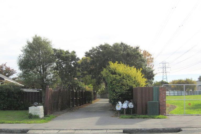 Photo of property in 2/85 Epsom Road, Sockburn, Christchurch, 8042