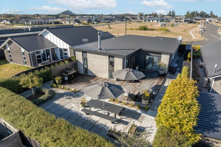 Photo of property in 4b Harakeke Drive, Wharewaka, Taupo, 3330