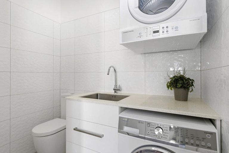 Photo of property in 12 Cressy Street, Waterloo, Lower Hutt, 5011