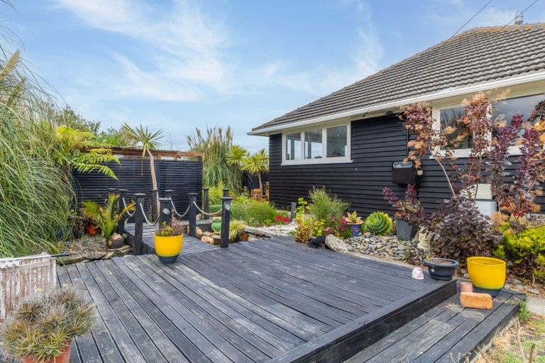 Photo of property in 52 Kowhai Street, Castlecliff, Whanganui, 4501