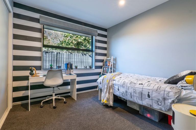 Photo of property in 8a Toorak Avenue, Avonhead, Christchurch, 8042