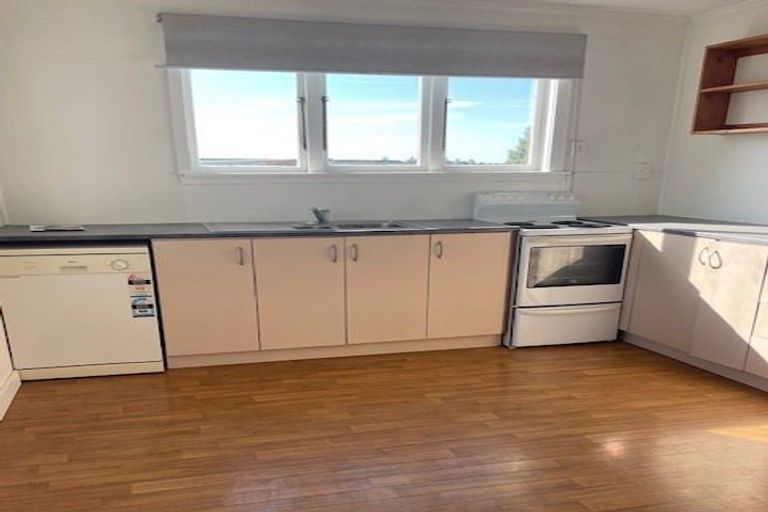 Photo of property in 16f Church Street, Katikati, 3129