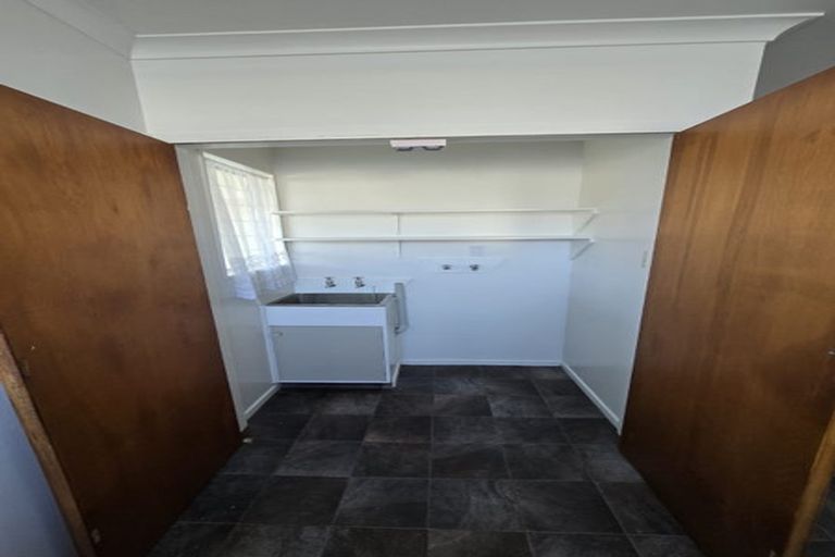 Photo of property in 7 Puriri Place, Levin, 5510