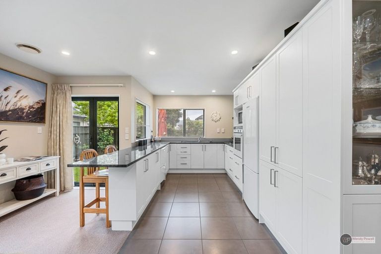 Photo of property in 96 Pretoria Street, Hutt Central, Lower Hutt, 5010