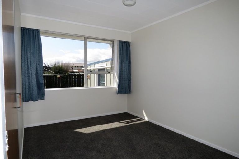 Photo of property in 25-27 Romilly Street, Westport, 7825