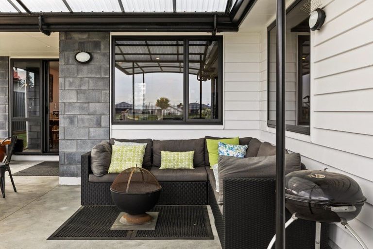 Photo of property in 11 Aparima Place, Awatoto, Napier, 4110