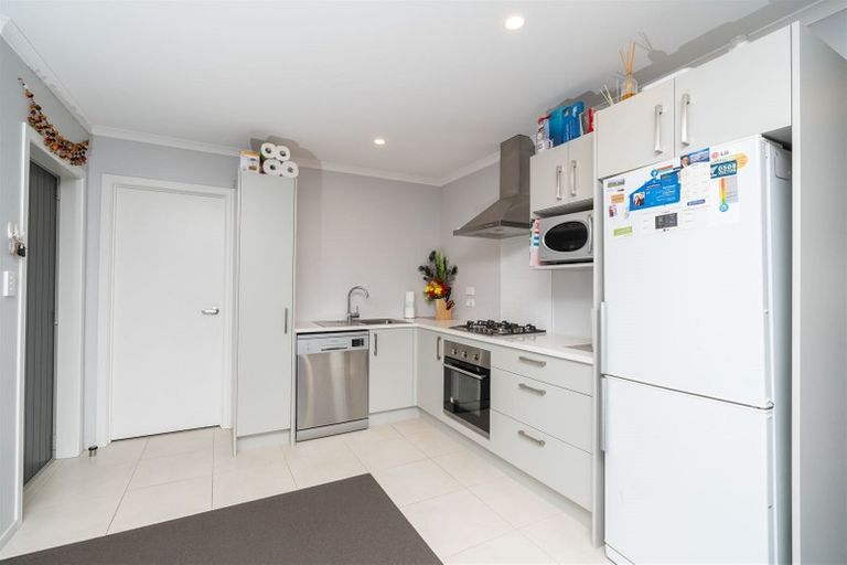 Photo of property in 18 Taotahi Avenue, Dinsdale, Hamilton, 3204