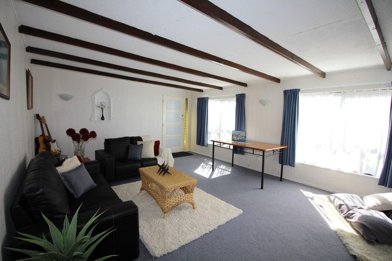 Photo of property in 123 Guy Street, Dannevirke, 4930