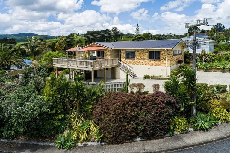 Photo of property in 5 Clotworthy Crescent, Onerahi, Whangarei, 0110