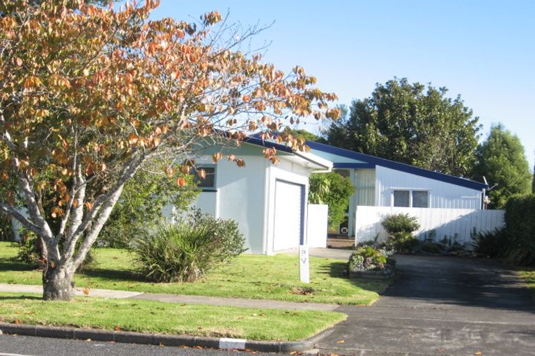 Photo of property in 81 Friedlanders Road, Manurewa, Auckland, 2102