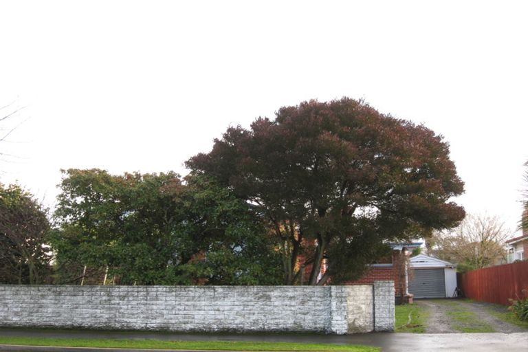 Photo of property in 225 Innes Road, St Albans, Christchurch, 8052