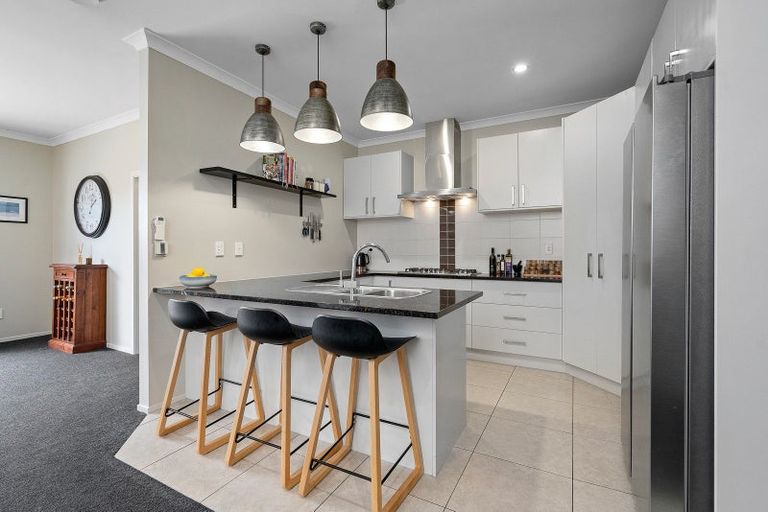 Photo of property in 1 Jasmine Place, Cambridge, 3434