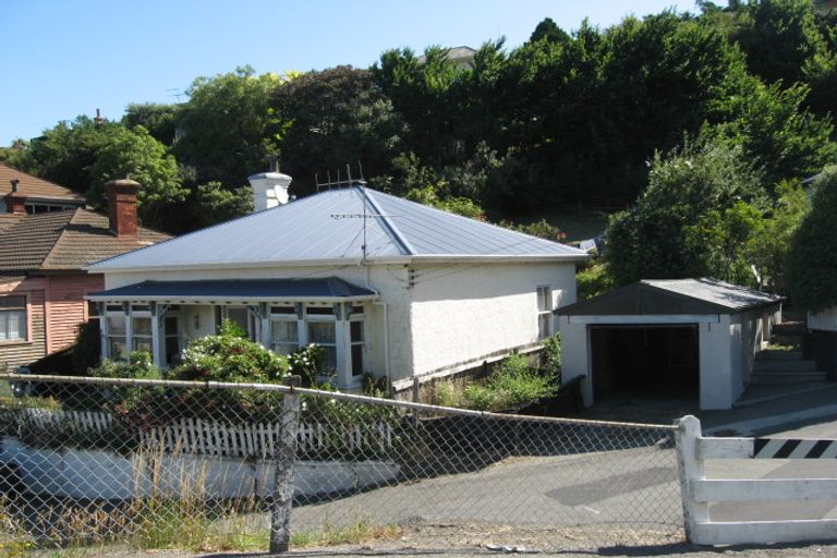Photo of property in 16 Jacksons Road, Merivale, Christchurch, 8014