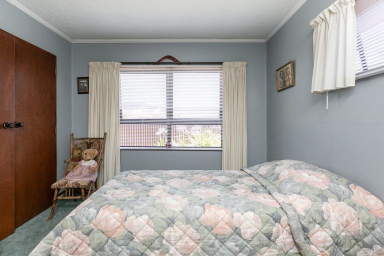 Photo of property in 2/14 Avondale Road, Taradale, Napier, 4112