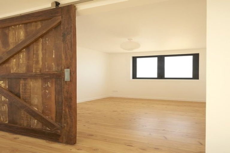 Photo of property in 69 Kauri Road, Stanmore Bay, Whangaparaoa, 0932