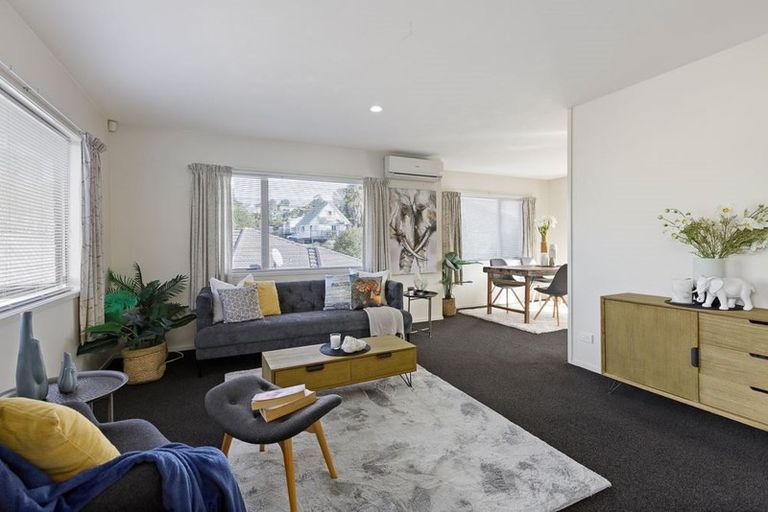 Photo of property in 25 Mably Court, Stanmore Bay, Whangaparaoa, 0932