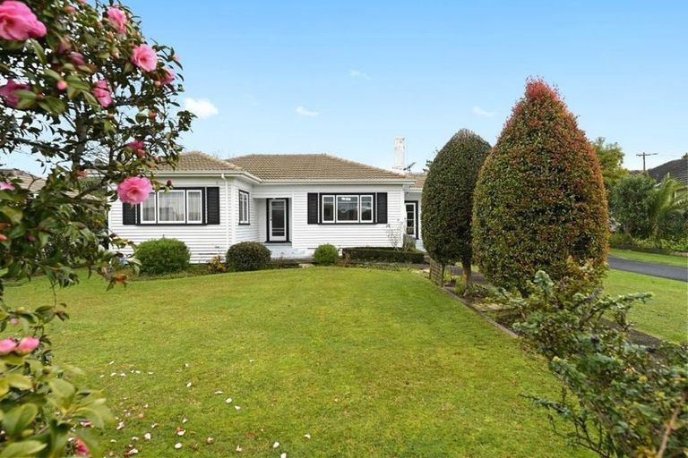 Photo of property in 53 Beerescourt Road, Beerescourt, Hamilton, 3200