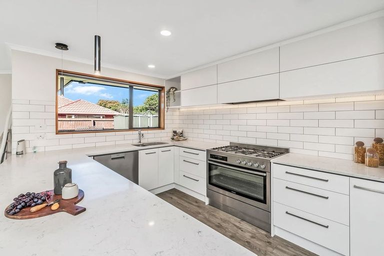 Photo of property in 335 Wigram Road, Halswell, Christchurch, 8025