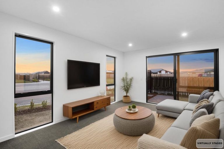 Photo of property in 10 Jasmine Close, Rolleston, 7614