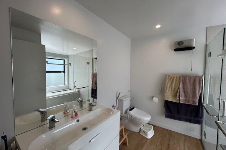 Photo of property in Infinity Drive, Wanaka, 9305