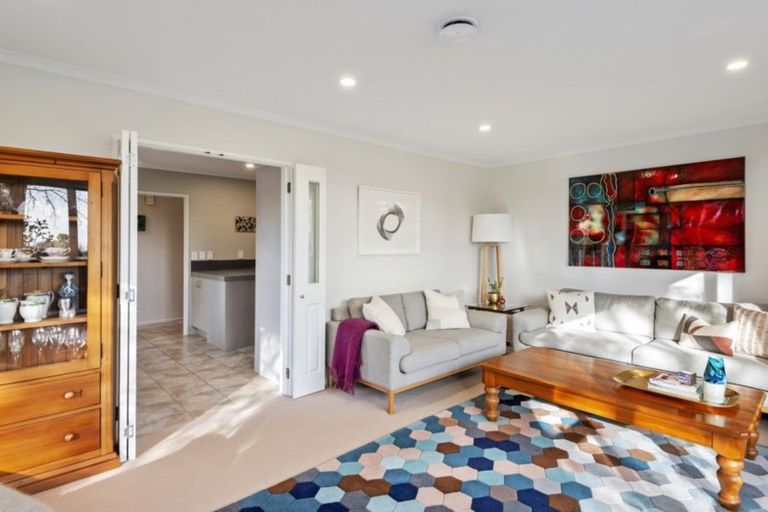 Photo of property in 50 Dunedin Street, Redwood, Christchurch, 8051