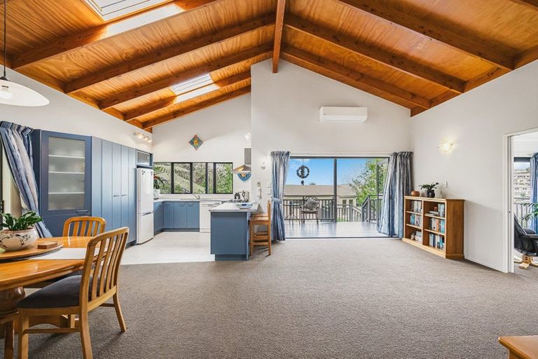 Photo of property in 14 Apollo Place, Snells Beach, 0920