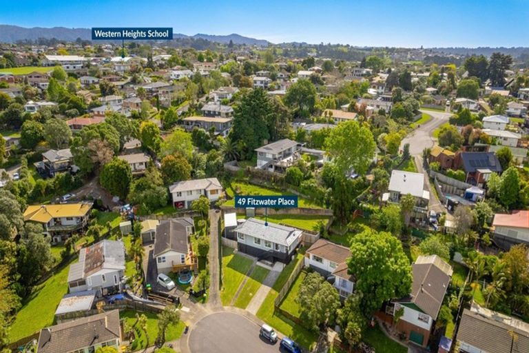 Photo of property in 49 Fitzwater Place, Henderson, Auckland, 0612