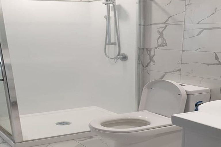 Photo of property in 13 Frederick Place, Whalers Gate, New Plymouth, 4310