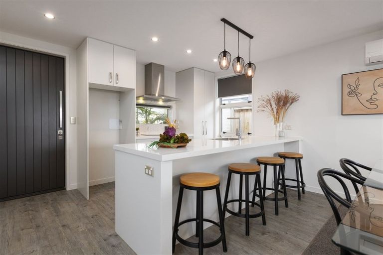 Photo of property in 30 Marion Crescent, Papamoa Beach, Papamoa, 3118