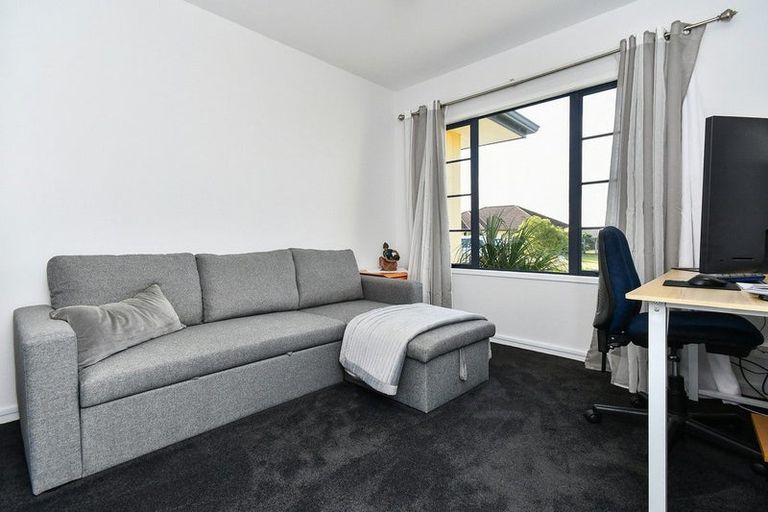 Photo of property in 51 Rathmar Drive, Manurewa, Auckland, 2105