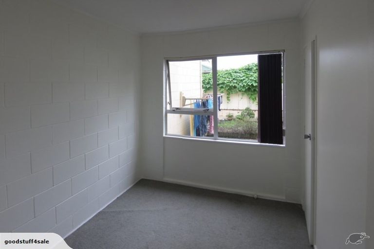 Photo of property in 6/38 Edmonton Road, Henderson, Auckland, 0612
