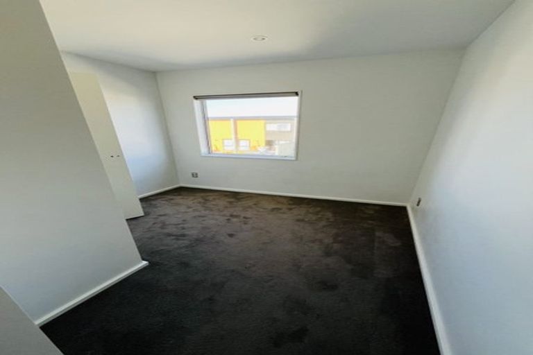 Photo of property in 9 Meritage Lane, Te Atatu South, Auckland, 0610