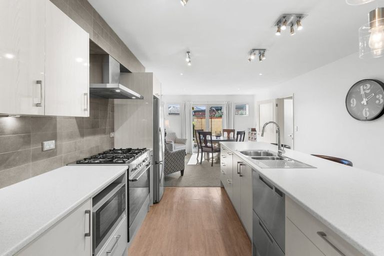 Photo of property in 8 Waterford Avenue, Northwood, Christchurch, 8051
