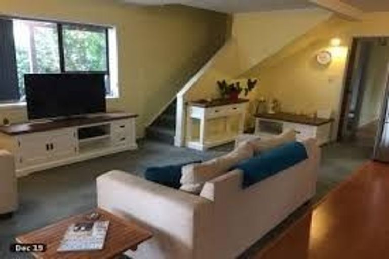 Photo of property in 51b Matai Road, Stanmore Bay, Whangaparaoa, 0932